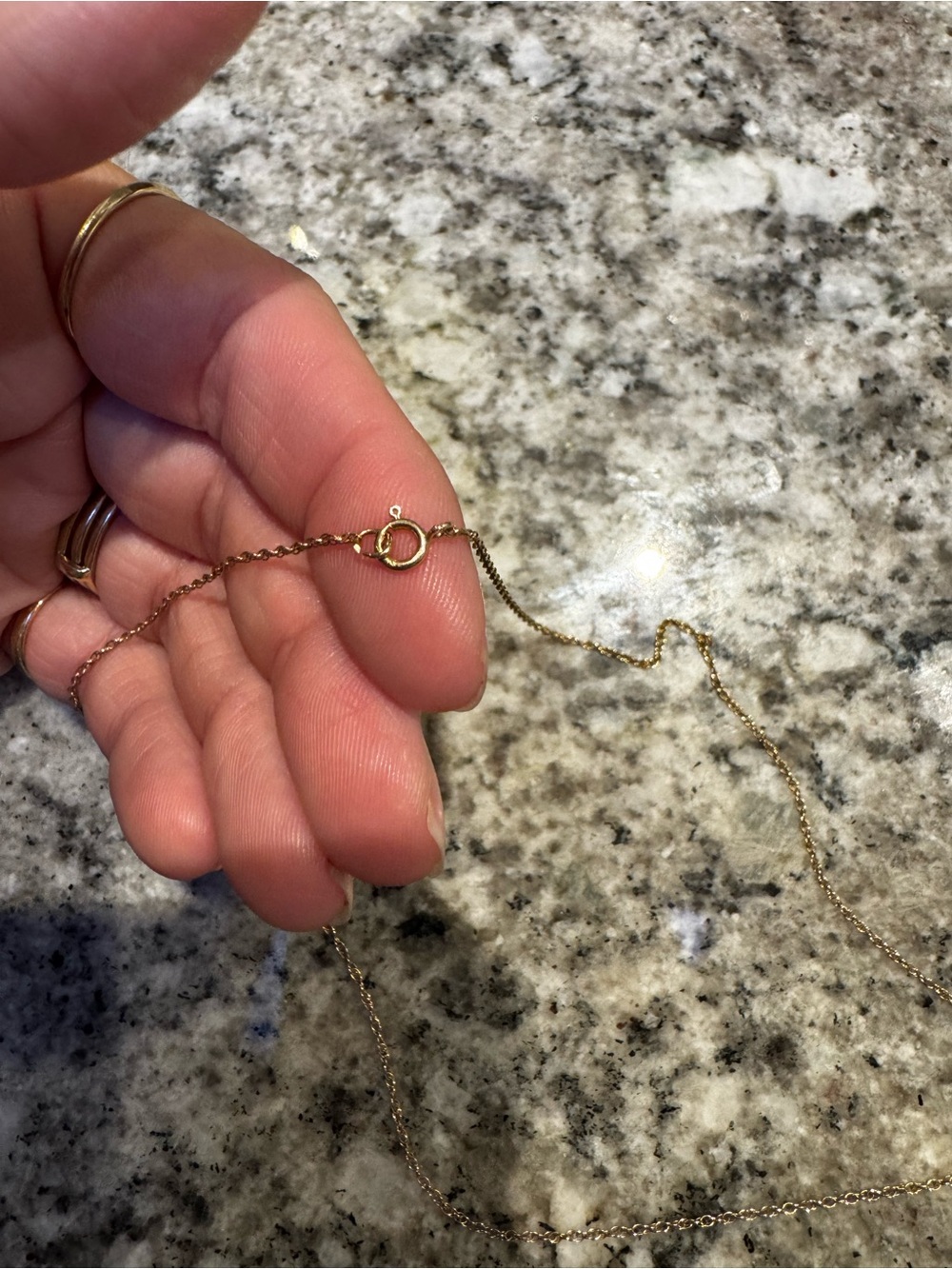 * FLASH SALE* 16 inch• rope chain • 10 KT Gold - Picture 3 of 6